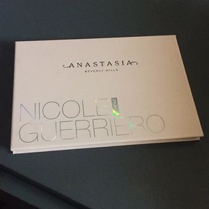 Anastasia Beverly Hills Nicole Guerriero Pallet
